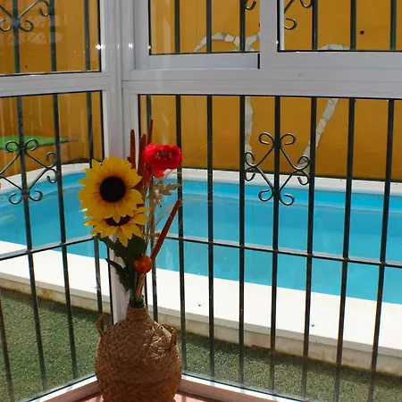 Holiday home El Ranchito, Playa A 10 Min, Piscina, Bbq, Chimenea, Vistas, Terraza, Aparcamiento Torrox