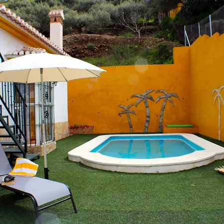 Holiday home El Ranchito, Playa A 10 Min, Piscina, Bbq, Chimenea, Vistas, Terraza, Aparcamiento Torrox